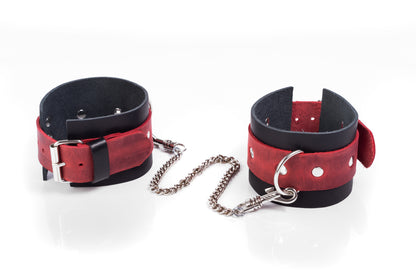 Cuffs Crazy Horse Red L