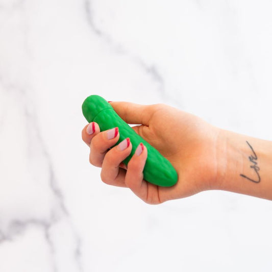 Pickle Emojibator USB charge