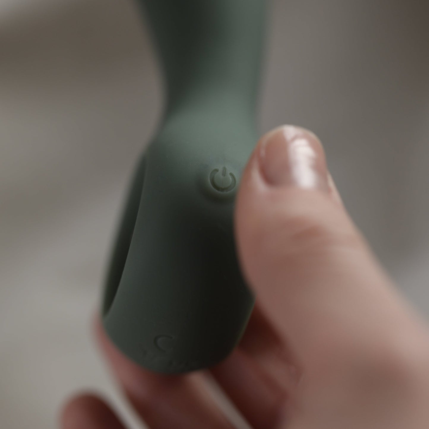 Strive Vibrating Butt Plug