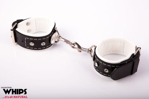 Handcuffs with snap hook for her White Collection